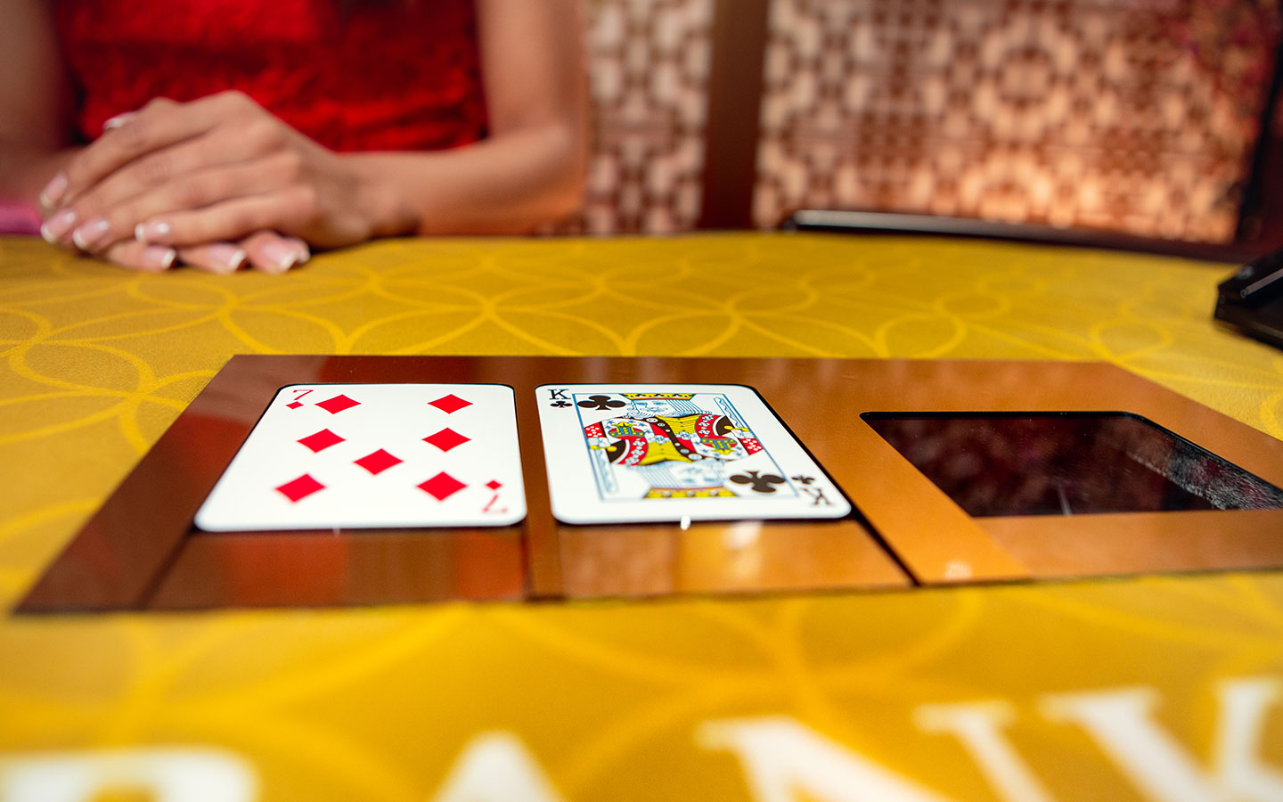 Live Baccarat Squeeze