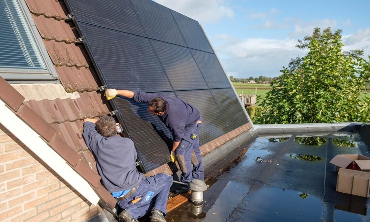 Btw-tarief 0% Voor Zonnepanelen Op Of Bij Een Woning Per 2023