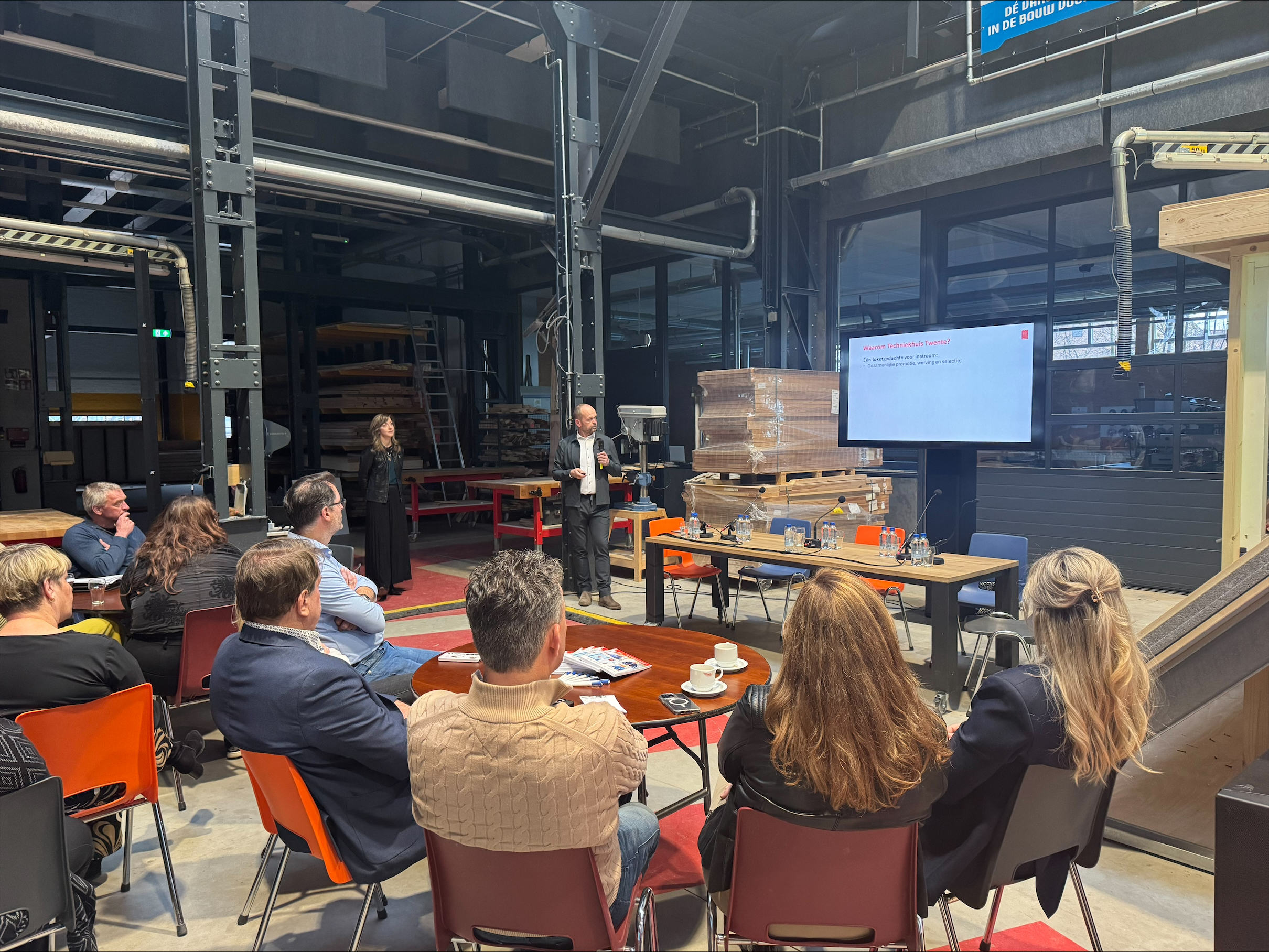 Afdeling Regio Twente zet de toon met een sterk en inspirerend eerste Bouwcafé in Hengelo