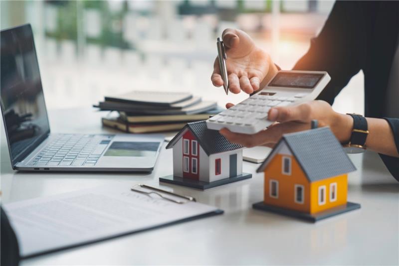 Step into Mortgage Broking