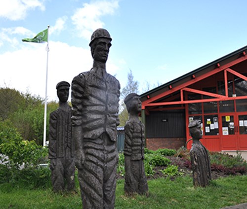 Statues at Brierley Park