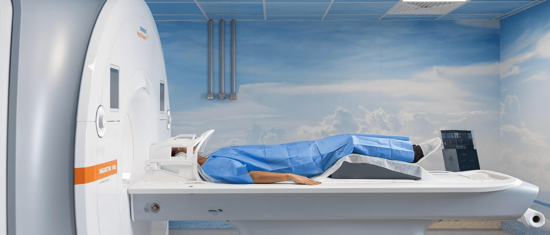 patient in a 3 Tesla MRI