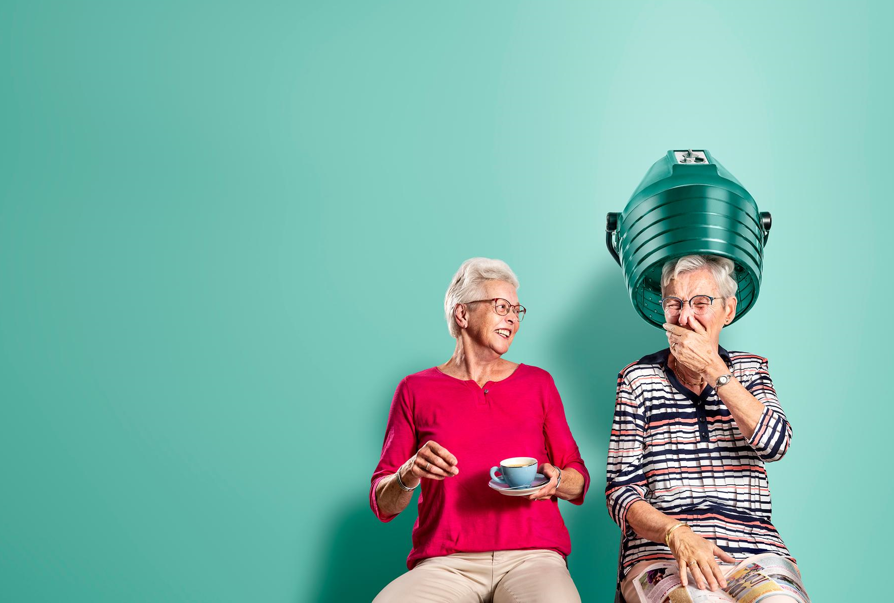 2 huurders van Woonzorg Nederland in plezierig gesprek