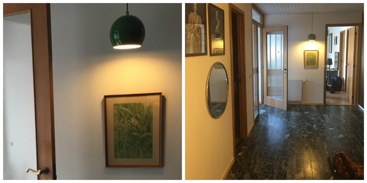 Det grønne marmorgulv lader Pia sig inspirere af, så mange af genbrugsfundene i gangen er grønne, som for eksempel billedet og lampen, du kan se til venstre i billedet. Foto: Julie Schoen