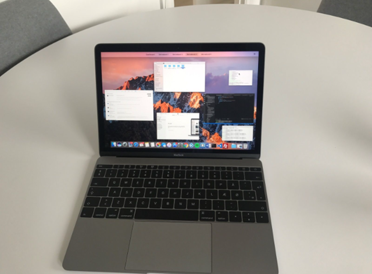 MacBook 12” kan være et supplement til den som har en større MacBook hjemme eller måske en stationær computer til de større opgaver