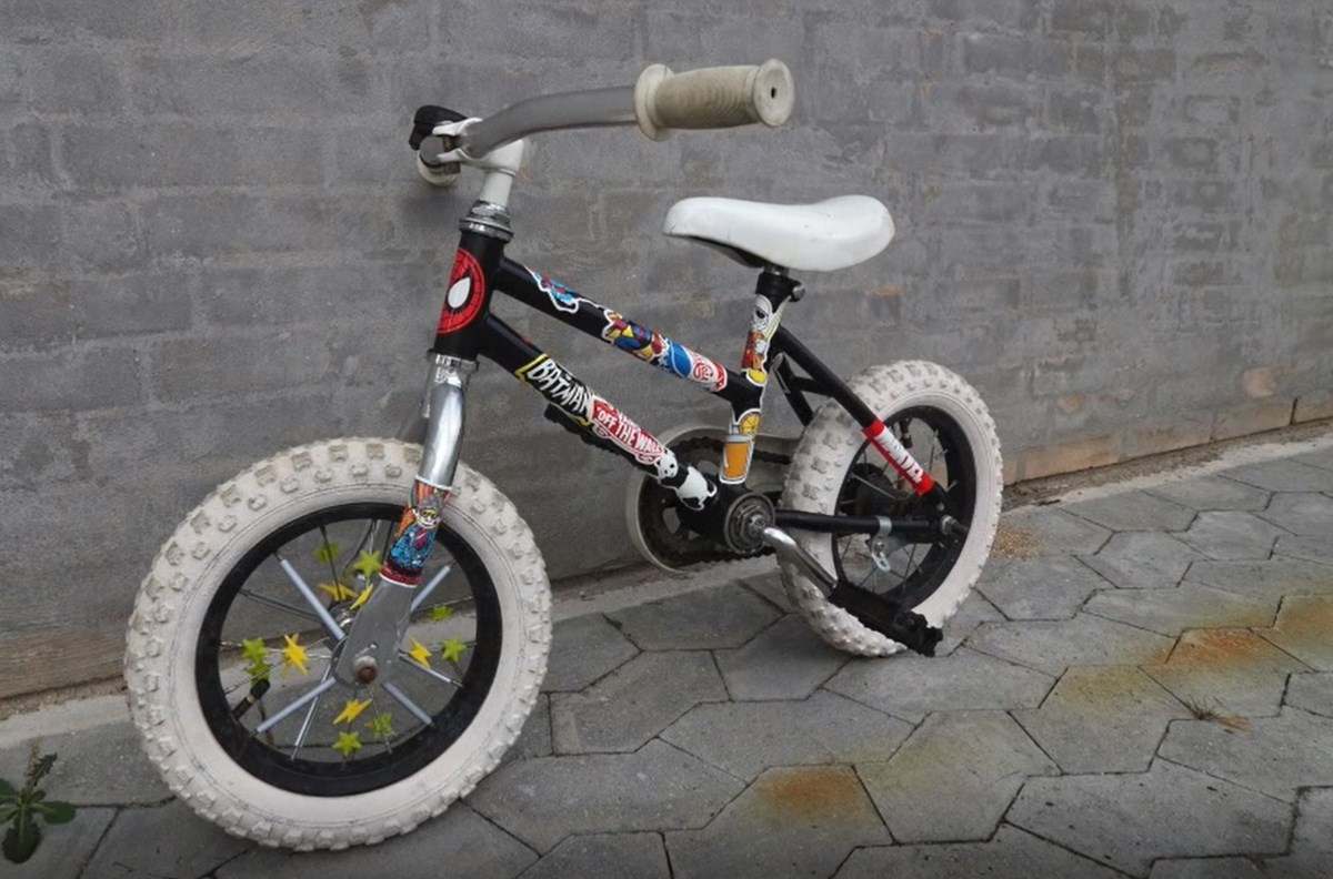 Hvis du synes om det, kan du vælge at "krydre" cyklen med lidt lir, som det her, vi puttede på vores børnecykel
