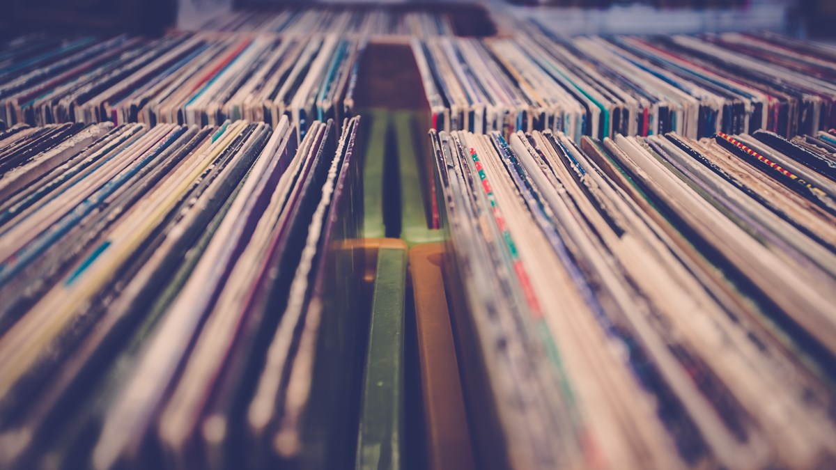 Moralsk Strengt Implement Vinyl | Ekspert: Disse gamle vinyler er mange penge værd i dag