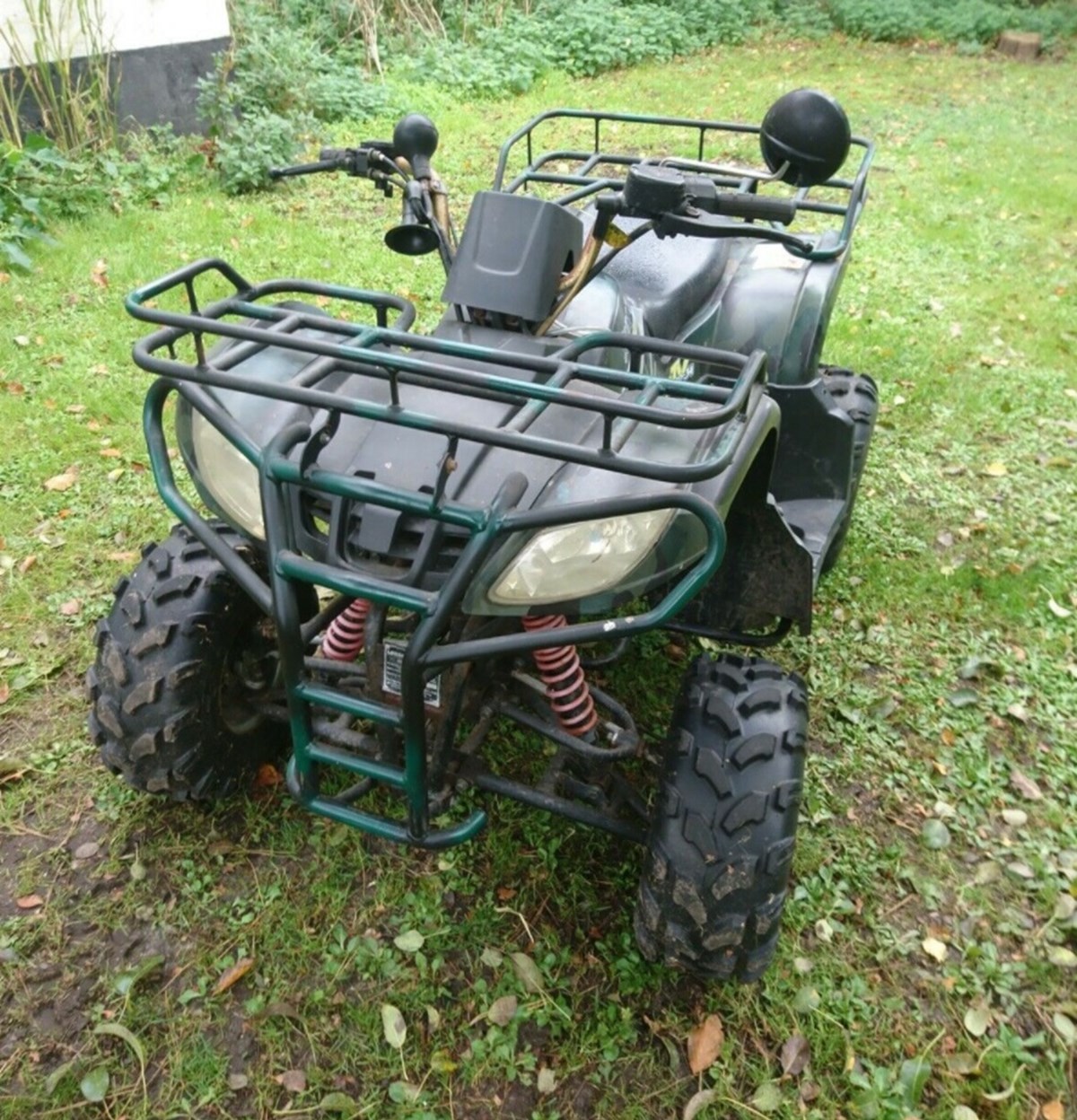 3.300 har Søren sat denne ATV til salg for på DBA. ATV’en er af mærket Gepard, og den kan hentes hos Søren, der bor i Gedsted