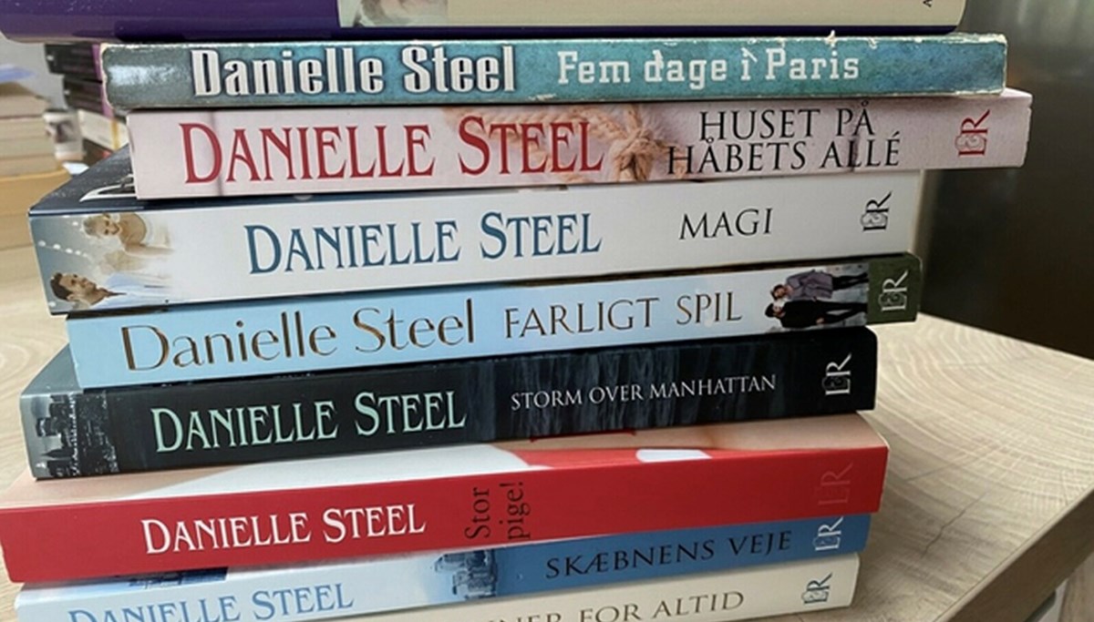Helle W. fra Næstved sælger flere Danielle Steel bøger til 40 kroner stykket. Hvis den stadig er til salg, når du læser denne artikel, kan du finde den via dette link: https://www.dba.dk/forskellige-titler-se-foto/id-1082297837/