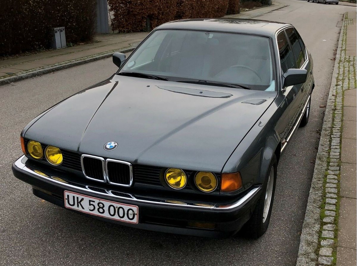 Den veteran-værdige BMW kan købes af Mick fra Hvidovre.