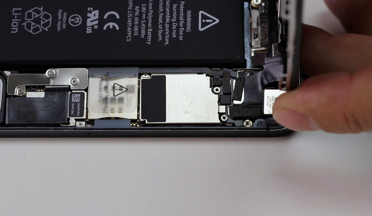 At lyve skygge sprede Skift batteri på din iphone så den holder strøm længere | VIDEO