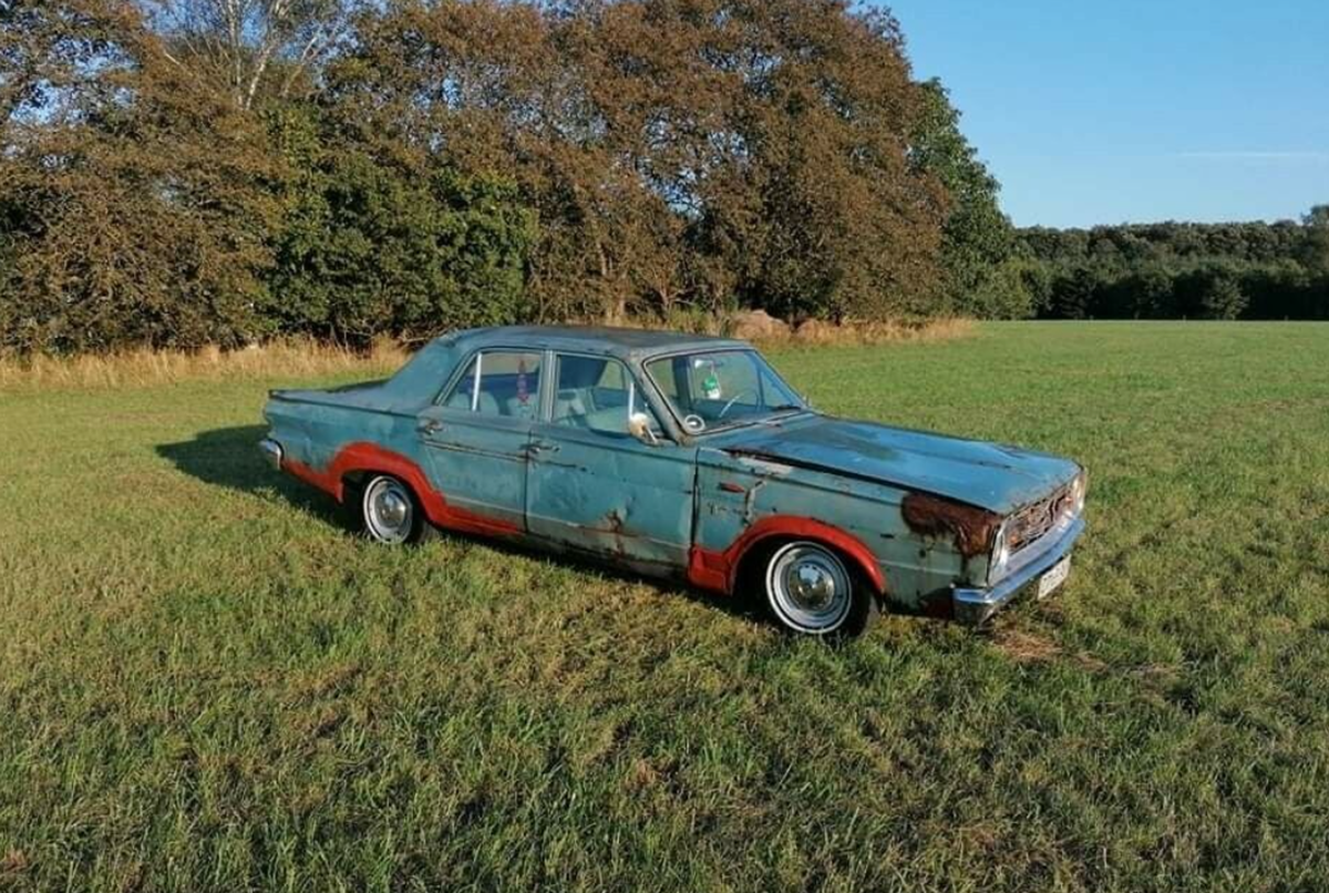 50.000 kroner er alt du skal slippe for en sand filmstjernebil. Denne Dodge Dart sælges af Dennis fra Kalundborg.