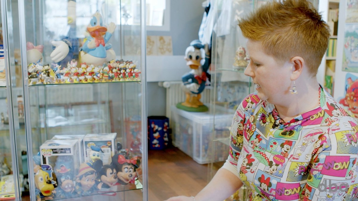 Mickey Mouse og Mini Mouse er også til stede i Lailas enorme samling