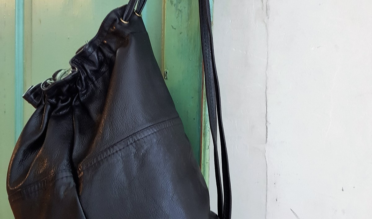 DIY i læder - VIDEO: laver en smuk læder taske