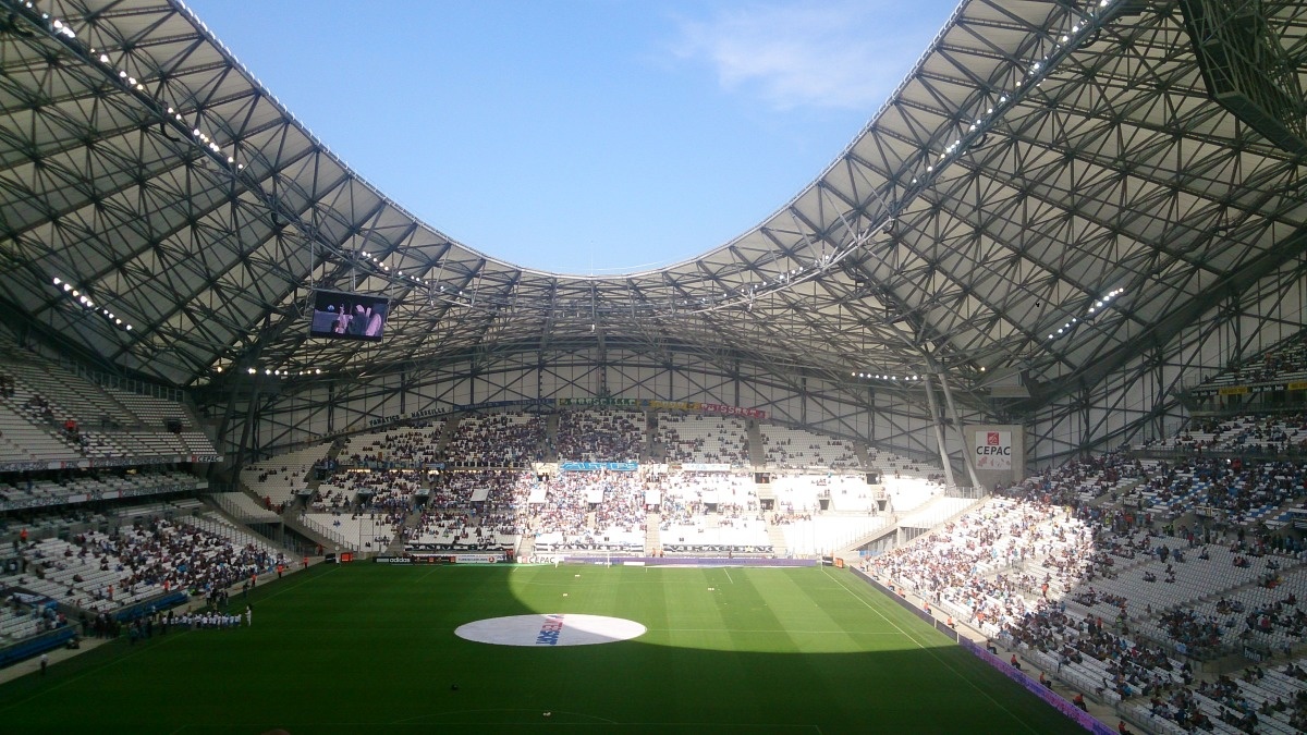 File:Stade Vélodrome (20150405).jpg - Wikipedia