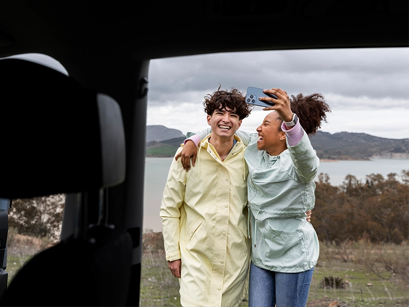 What are the different types of car finance for joint applicants?