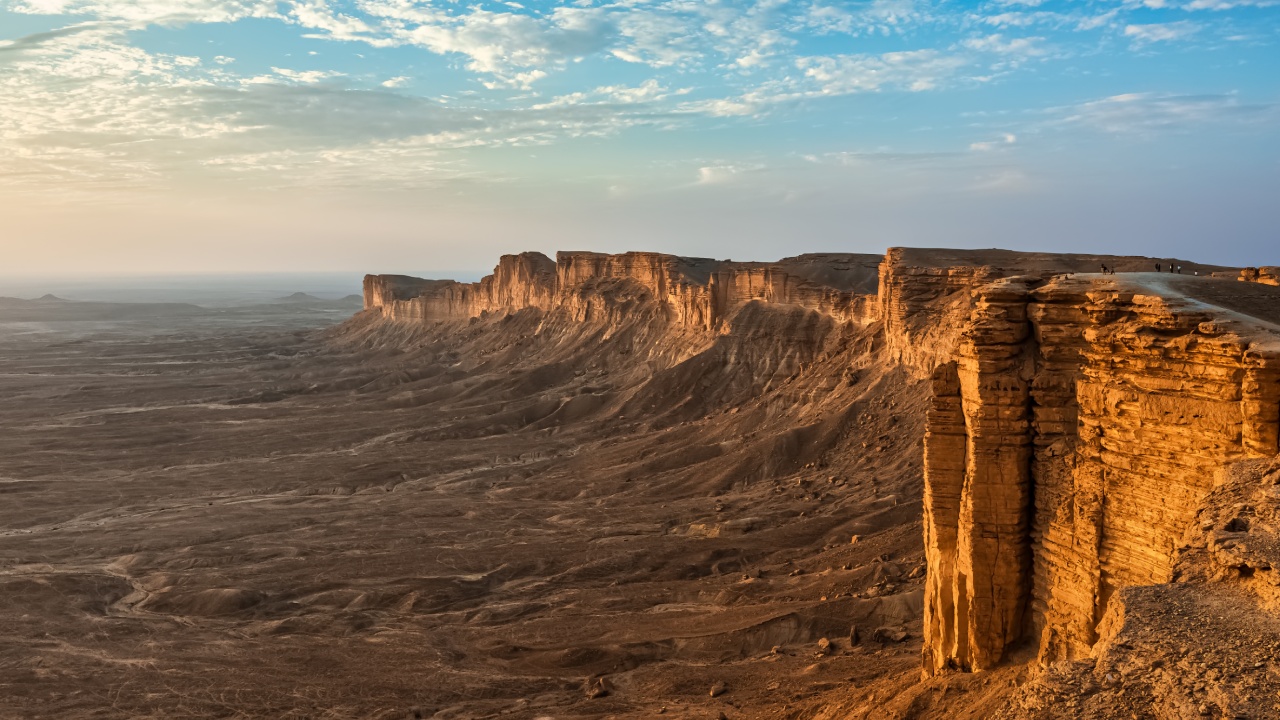 رحلات الرياض مع flyadeal