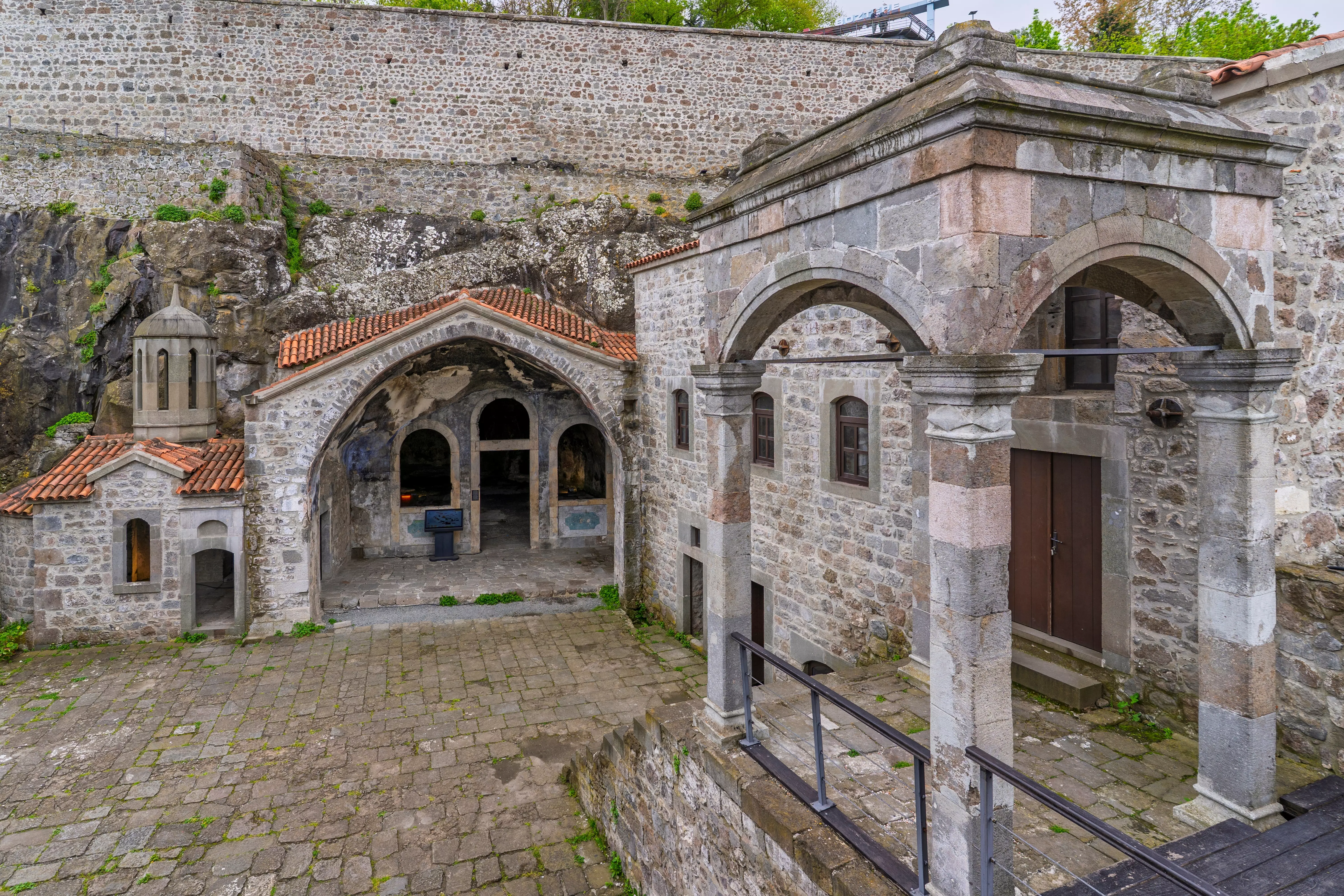 Kızlar Monastery