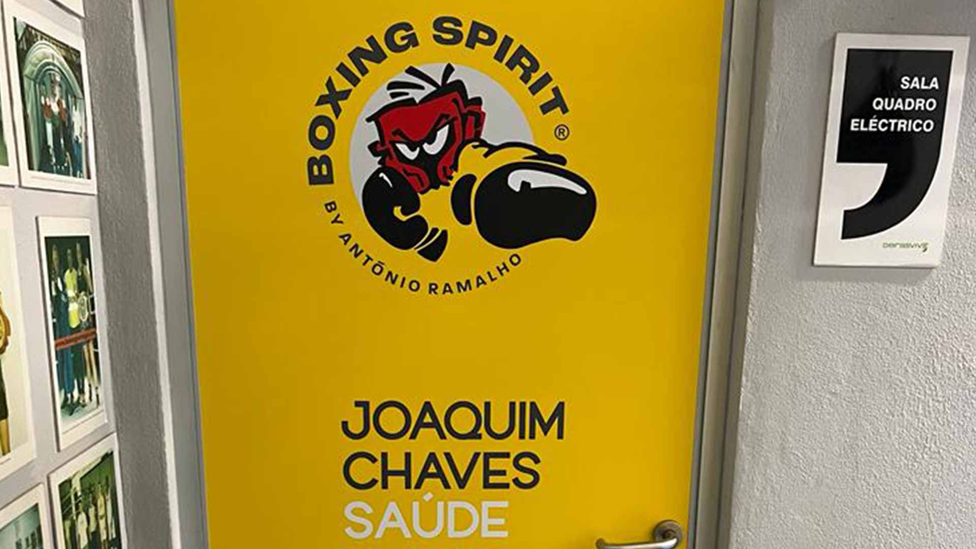 Porta da Associação Boxing Spirit