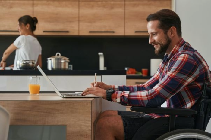 How do NDIS claims and reimbursements work?