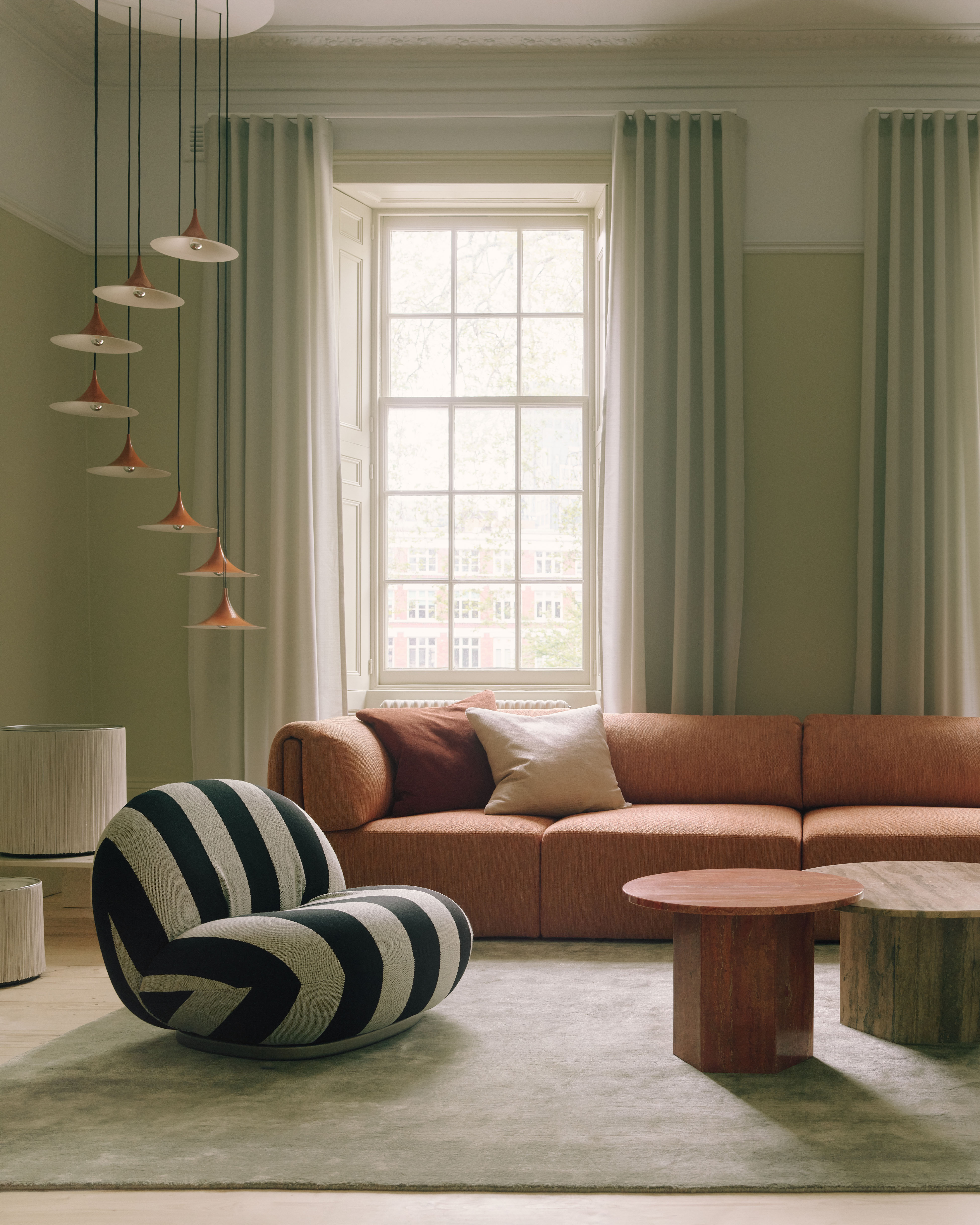 GUBI Wonder sofa