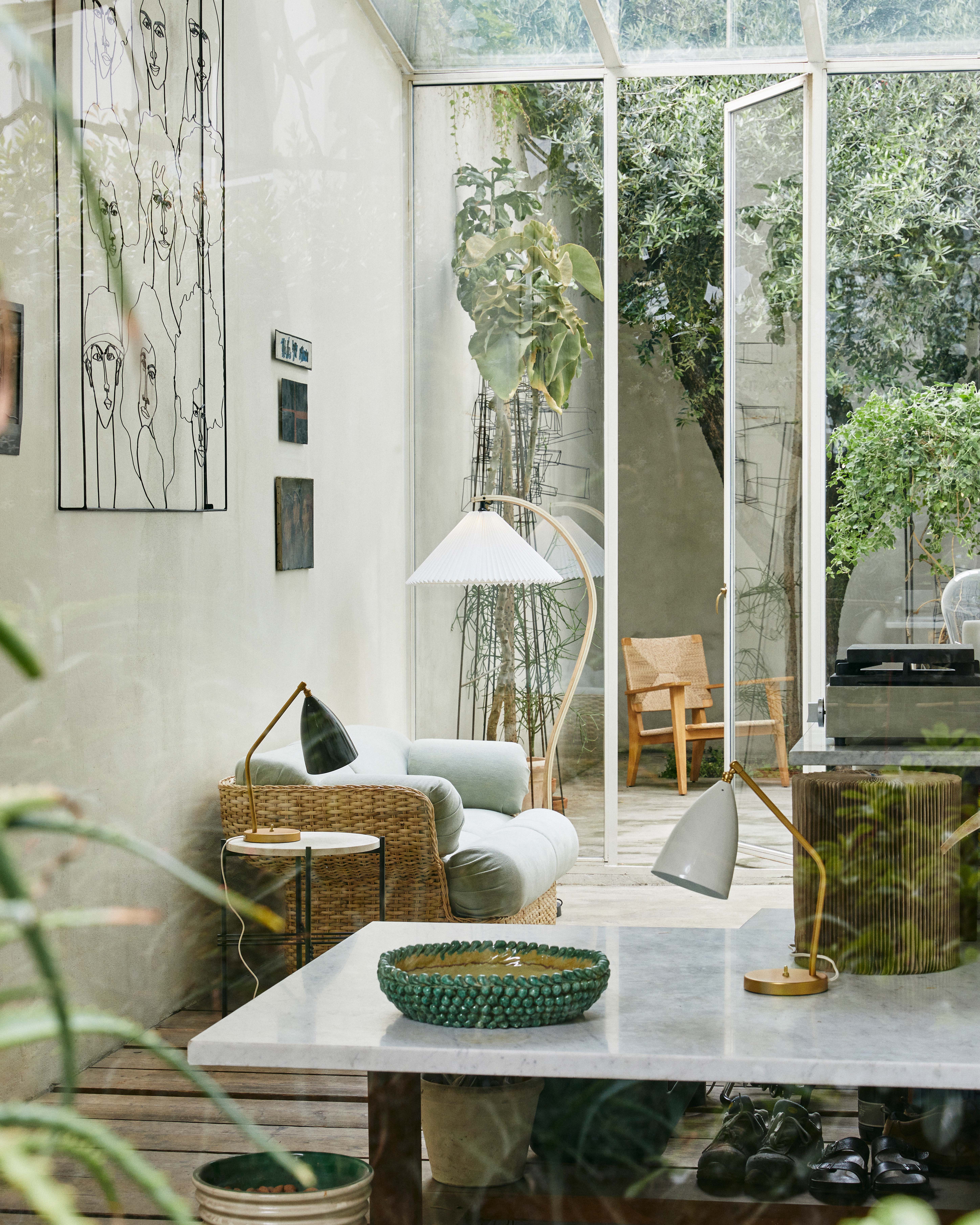 GUBI Gräshoppa Table Lamp