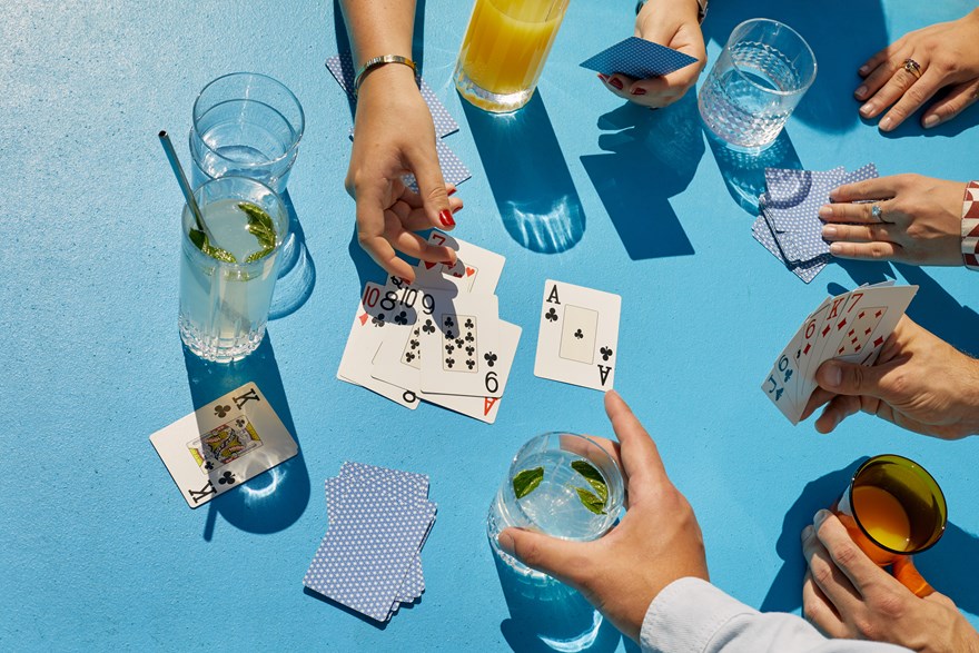 Event atelier cocktail jeux de cartes boissons convivial coliving échanges 
