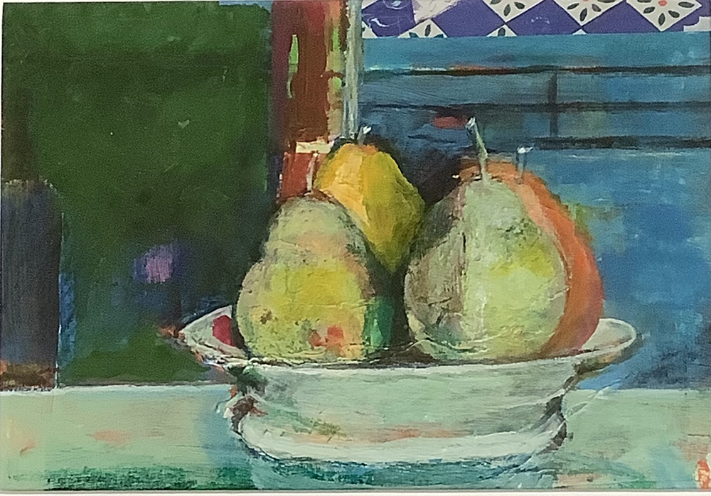 Pears in a white bowl