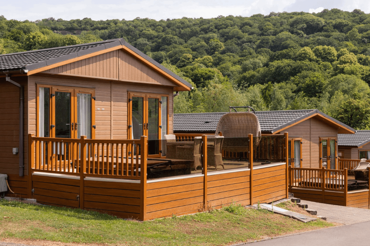 An exterior shot of a lodge at Cheddar Woods Resort & Spa