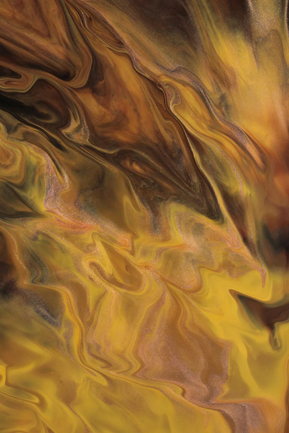 Q&A: Do “refurbished goods” and “fake orders” constitute the crime of trademark counterfeiting?