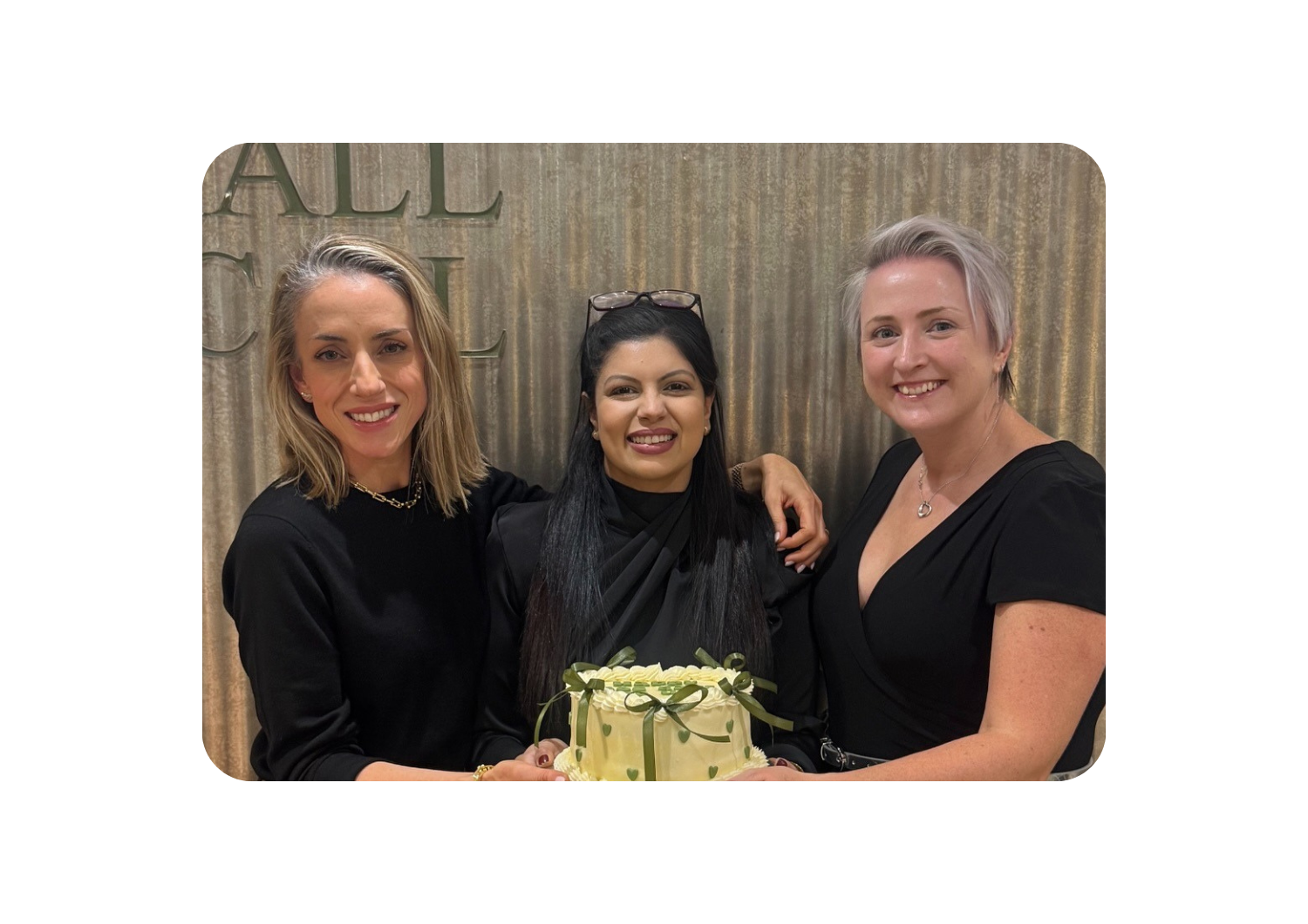 Chloe Wright, Mamuna and Kate Williams