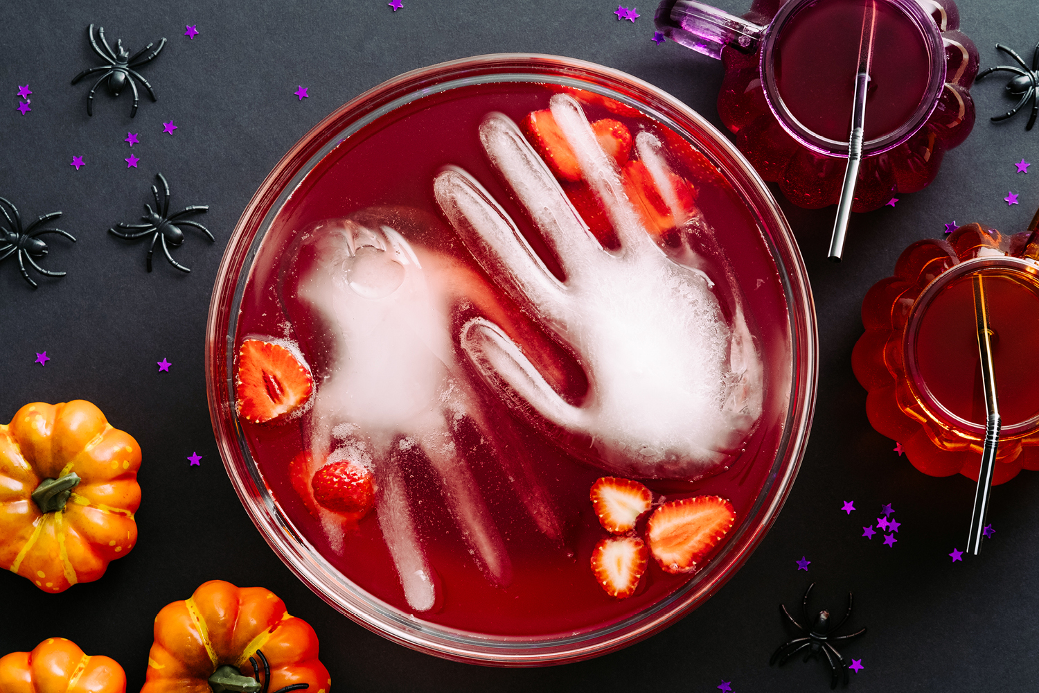 Netto Rezept 1500X1000 Halloween Bowle Hand