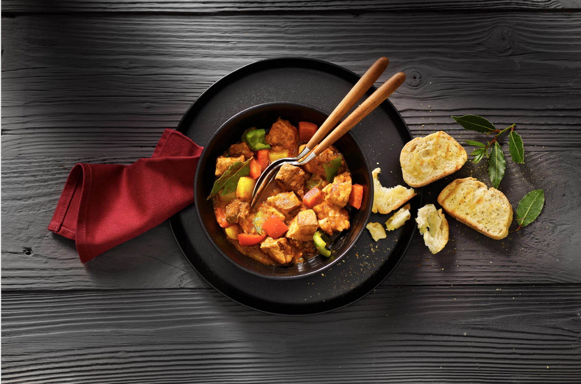 Rezept für ungarisches Gulasch aus dem Dutch Oven bei Netto