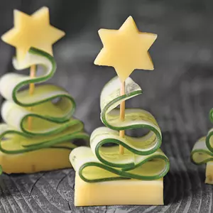 Gurken Käse Snack Als Tannenbaum (1)