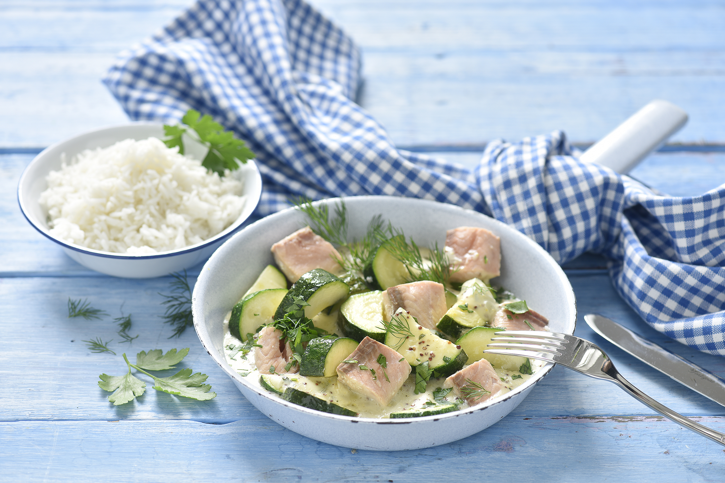 Lachs Zucchini Pfanne