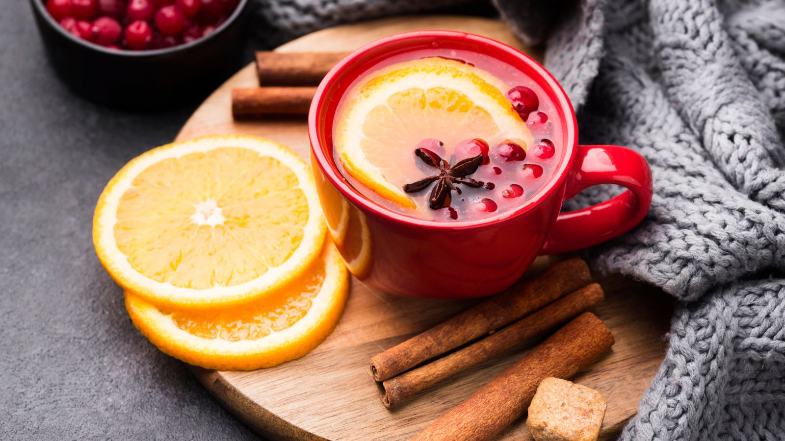 Zimowy Poncz Z Pomarańczą Cynamonem I Goździkami