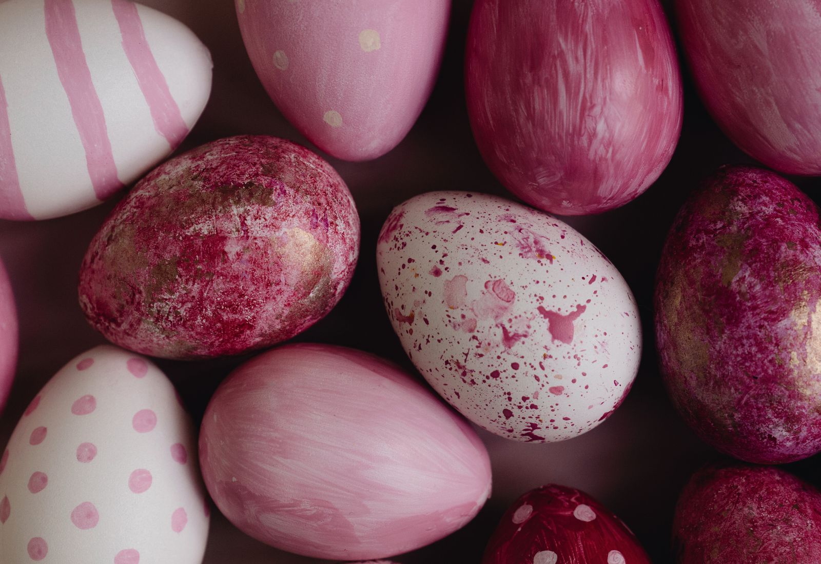 Sposoby Na Naturalne Barwienie Jajek Ekologiczne Metody Z Kuchennych Składników