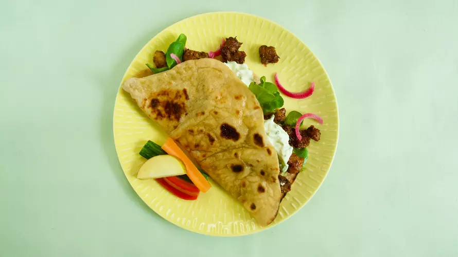 Gyros med tzatziki og pandebrød