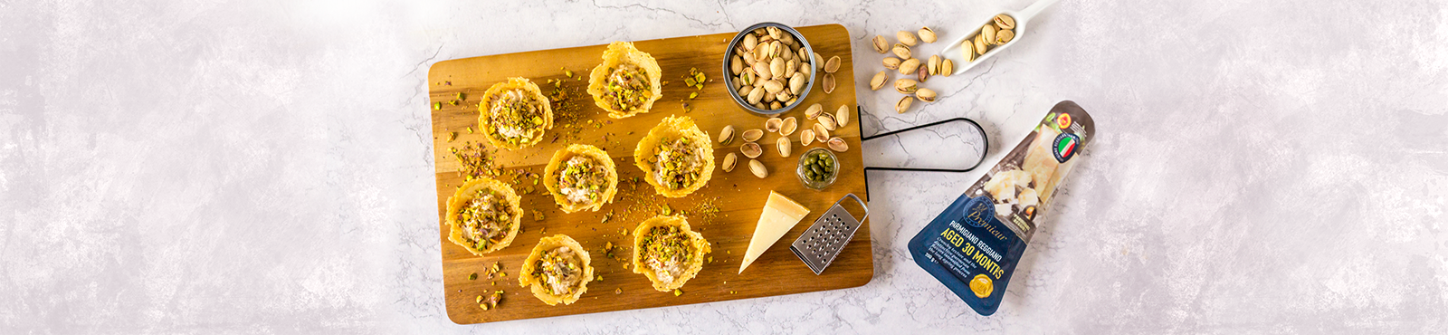 Przepis Baner Parmezanowe Koszyczki