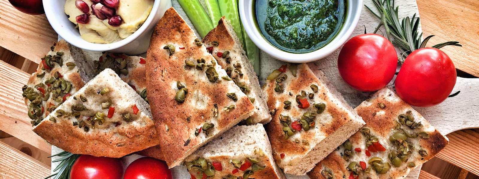 Przepis Baner Foccacia Z Różnych Mąk Z Sosami