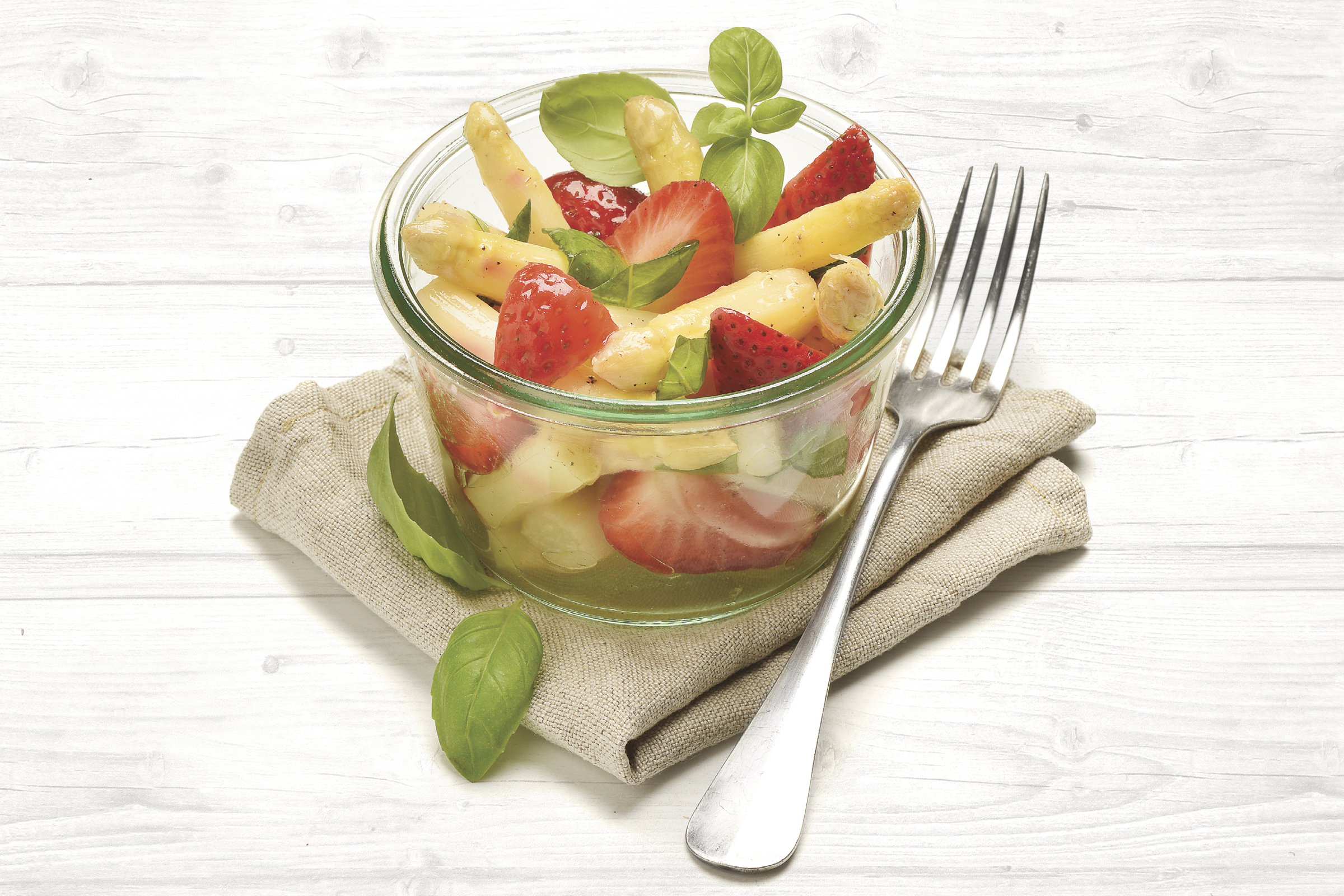 Erdbeer Spargelsalat