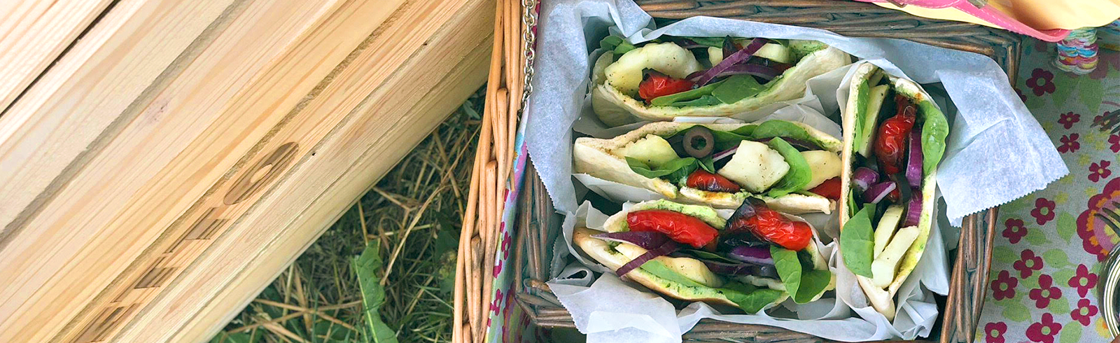 Przepis Baner Chlebki Pita Z Pieczoną Papryką