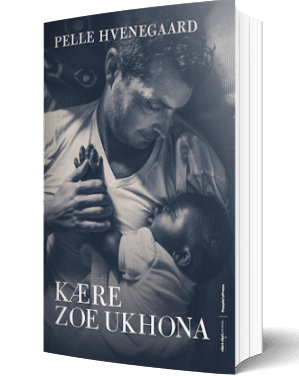 'Kære Zoe Ukhona' af Pelle Hvenegaard