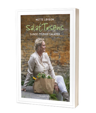 'Salattøsens sunde fyldige salater' af Mette Løvbom