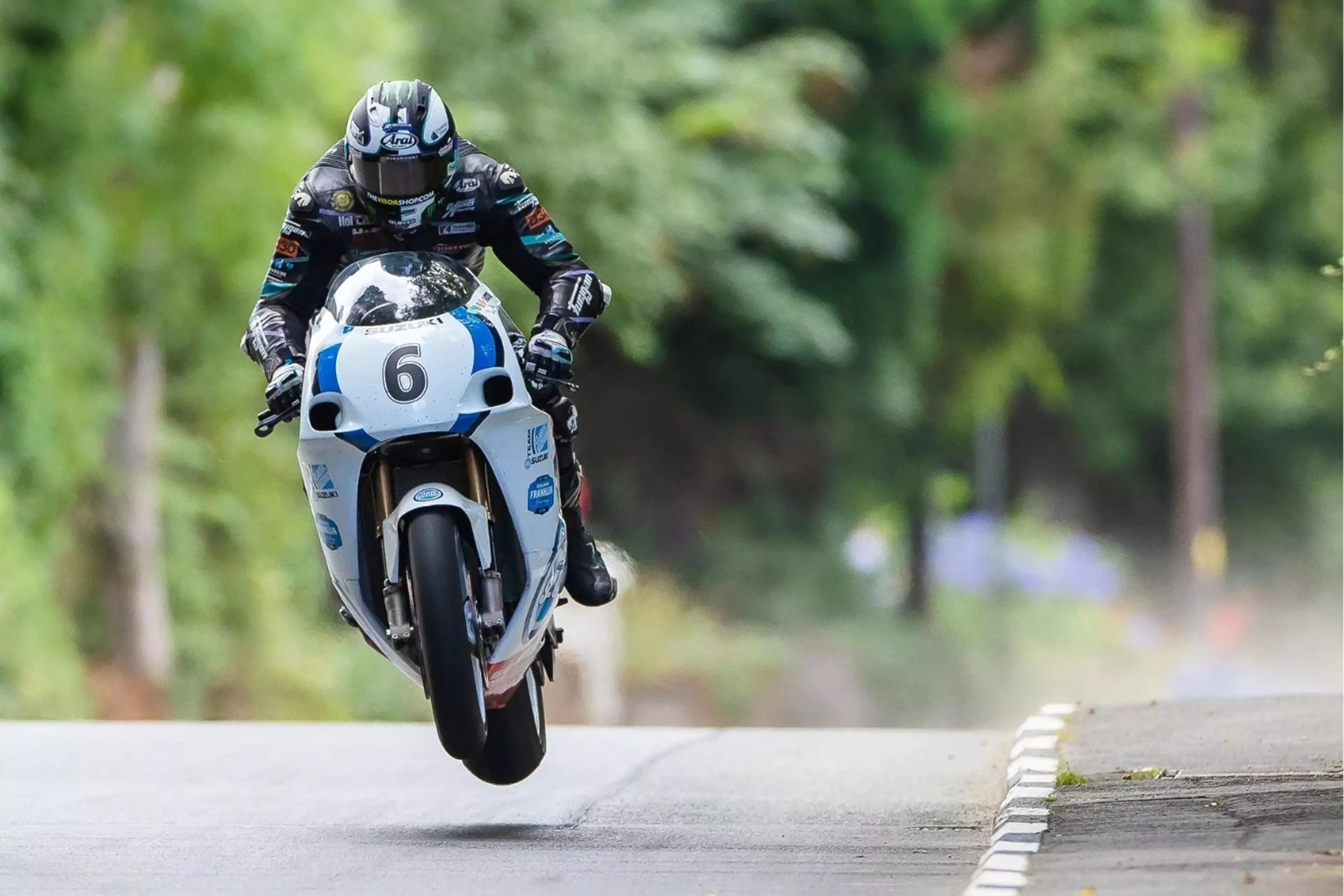 Michael Dunlop jumping his GSX-R750 at the Classic TT