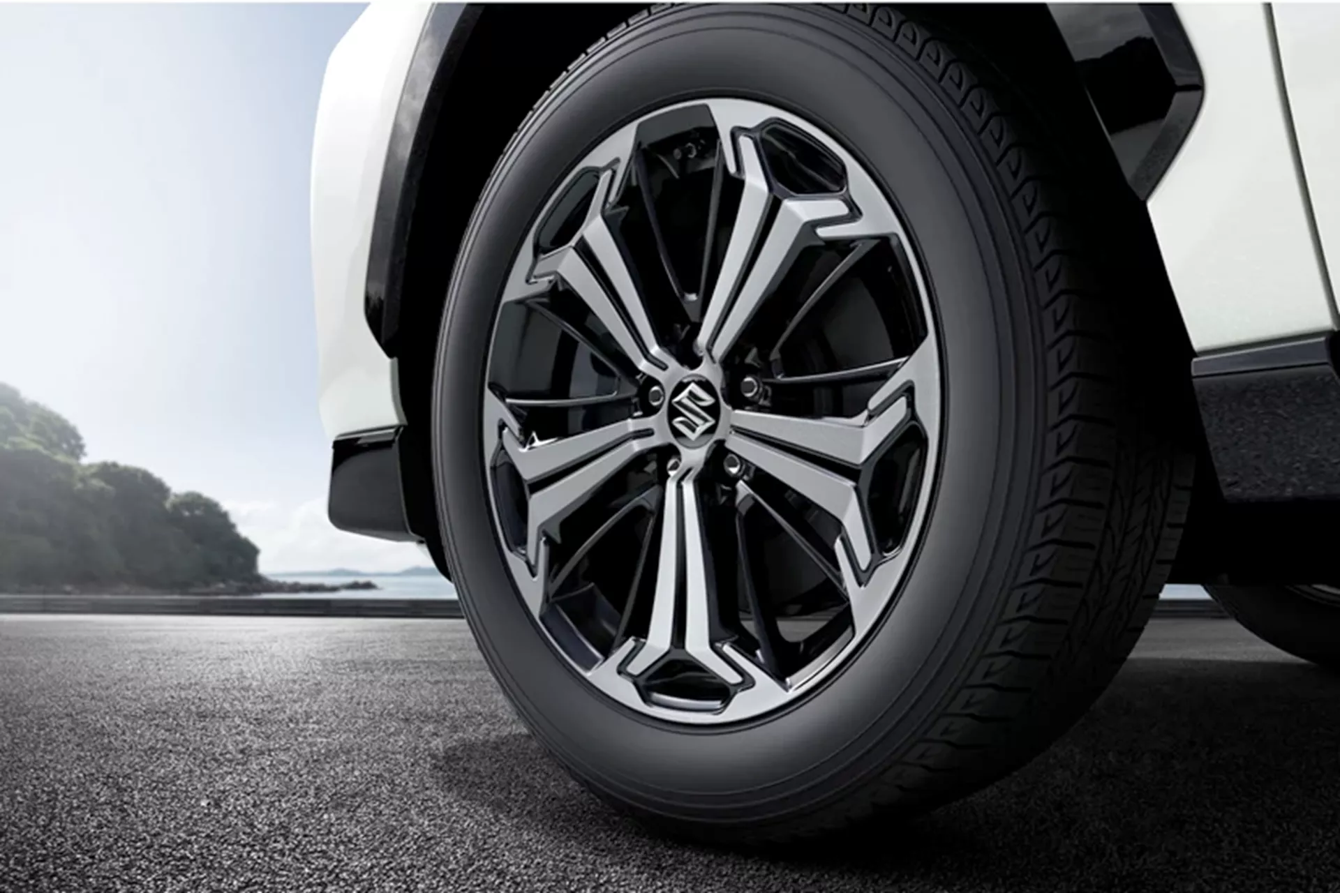 Suzuki tyre