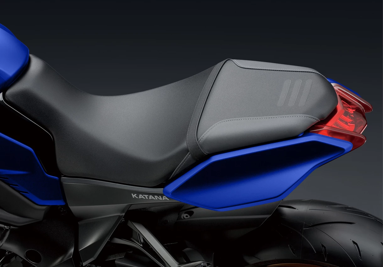 Suzuki Katana seat and pillion seat close-up
