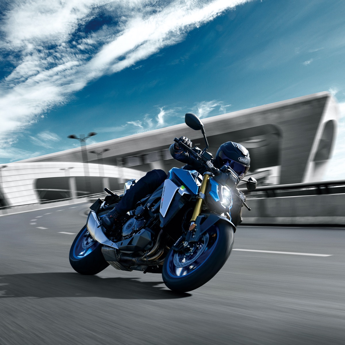 Suzuki gsx store s 1000 s