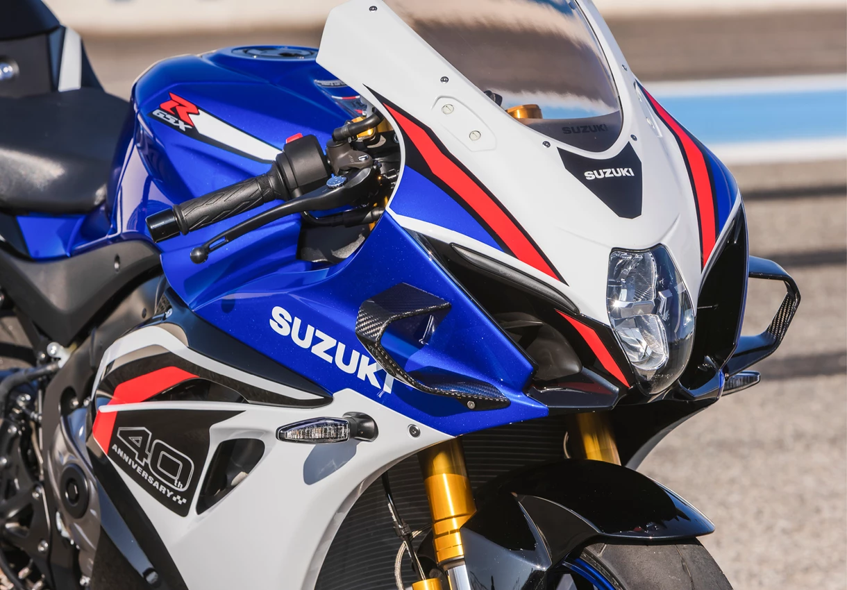 Suzuki GSX-R1000R front end and right had side close up of wings, headlight and fairing
