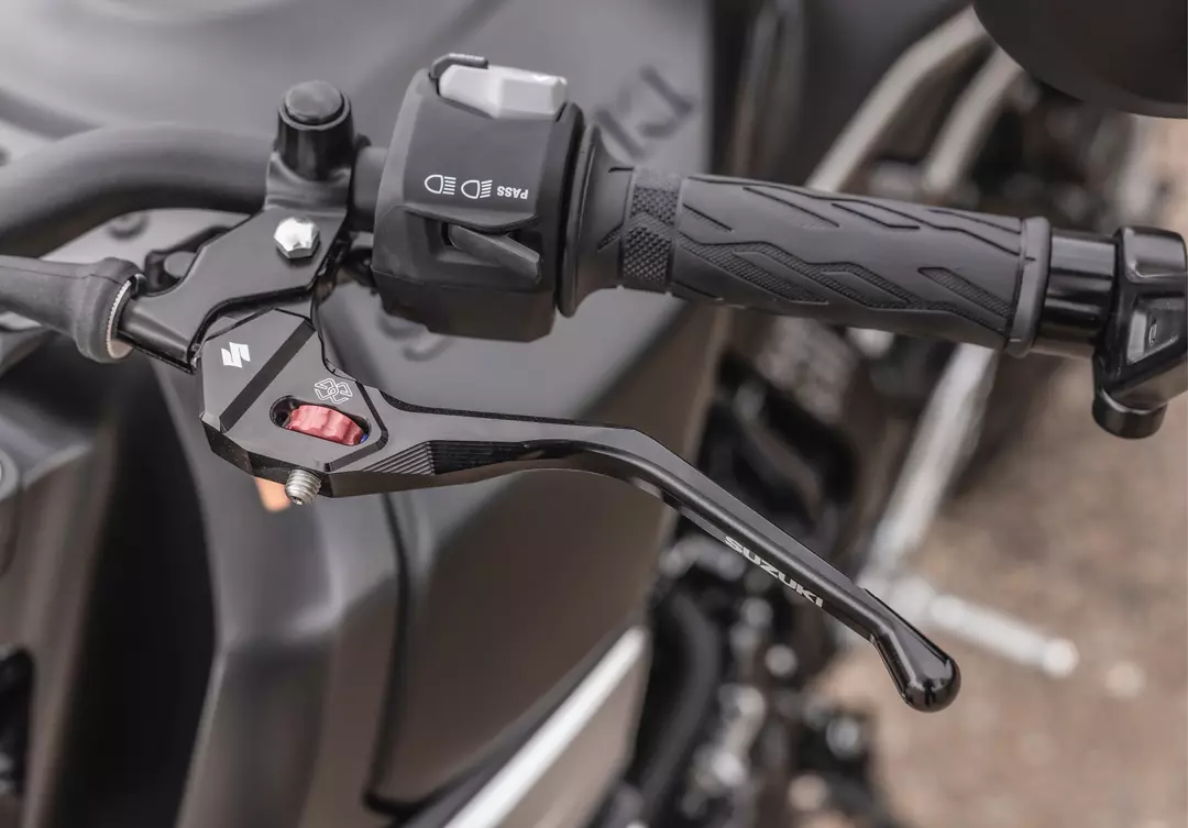 Suzuki GSX-8TT accessory clutch lever